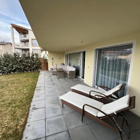 Diala Apartment Lenz
